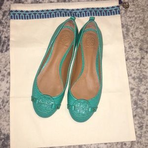 NWOT Pool green mini Miller Tory Burch flats